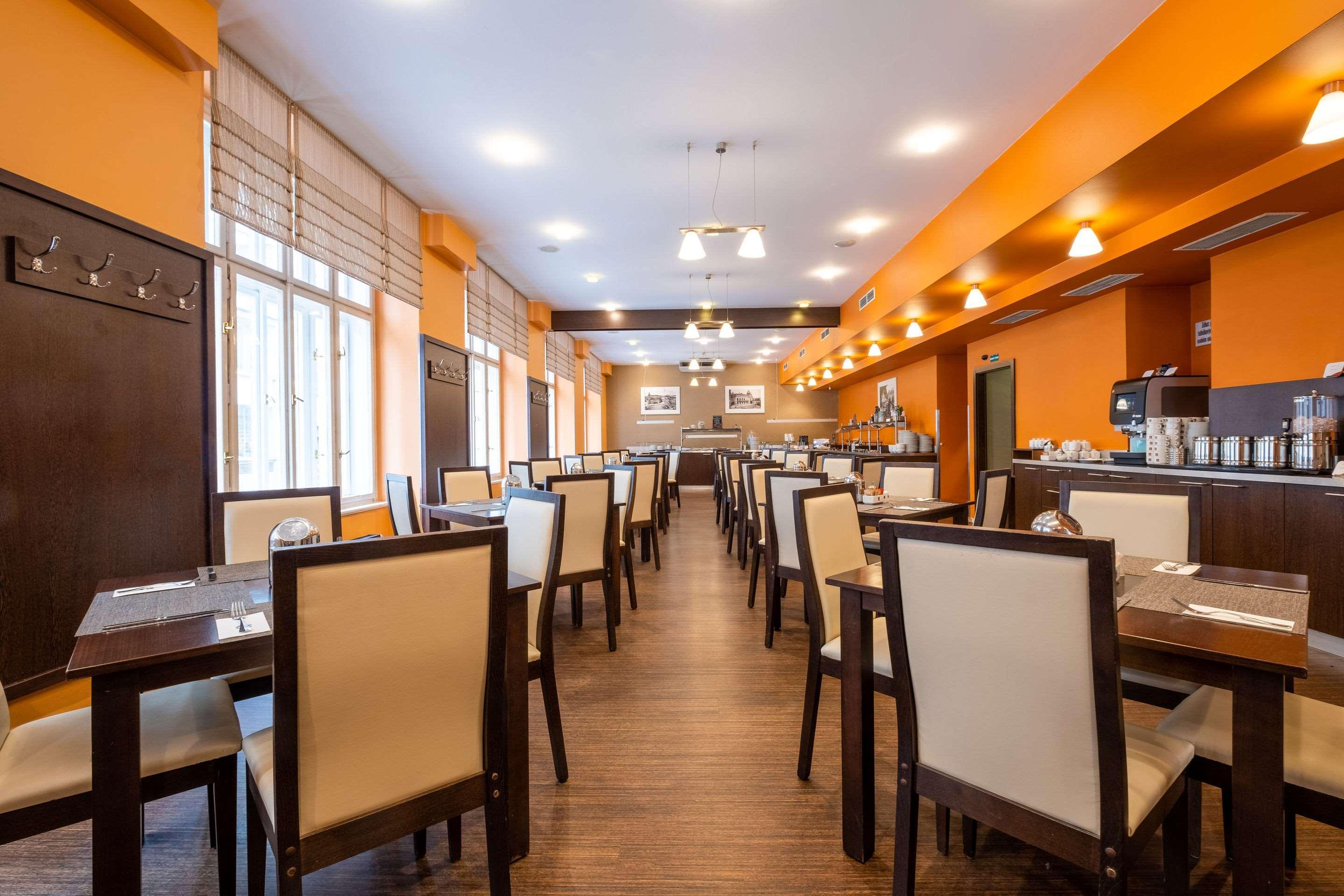 Clarion Old Town Hotel 4*