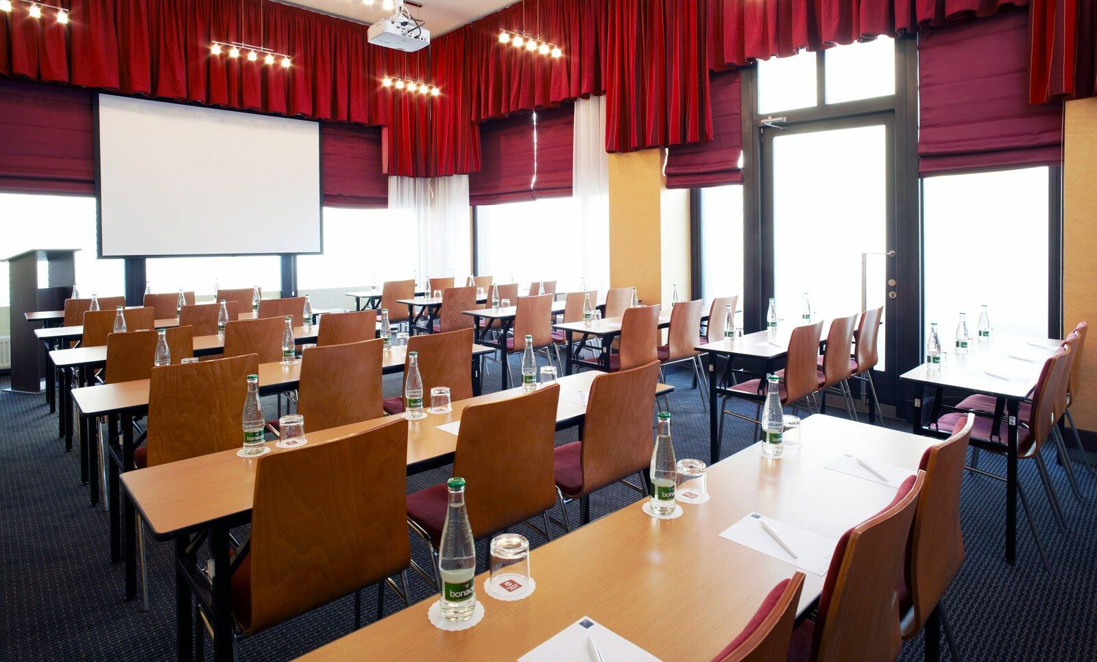 Clarion Old Town Hotel 4*